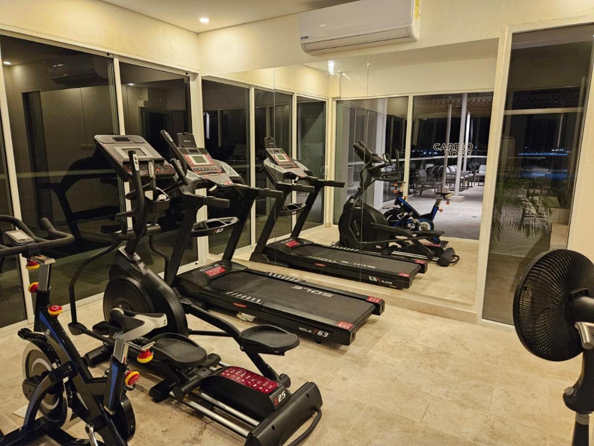 Apartamento Con Jacuzzi Privado, Vista Al Mar, Sector Exclusivo Apartamento *