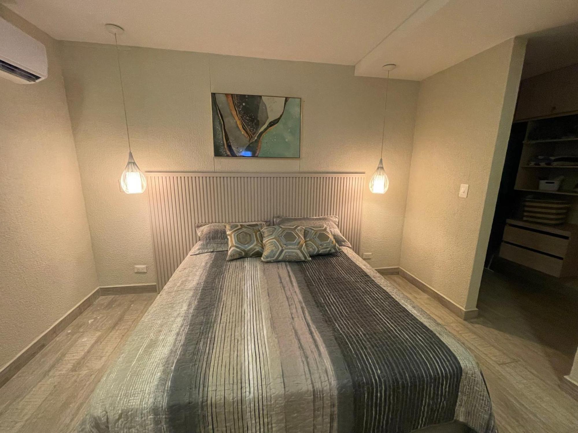 Apartamento Con Jacuzzi Privado, Vista Al Mar, Sector Exclusivo Apartamento