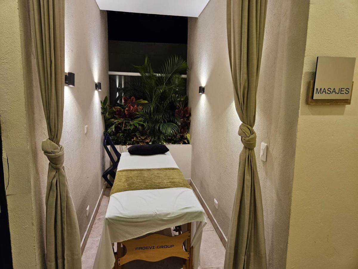 Apartamento Con Jacuzzi Privado, Vista Al Mar, Sector Exclusivo Cartagena